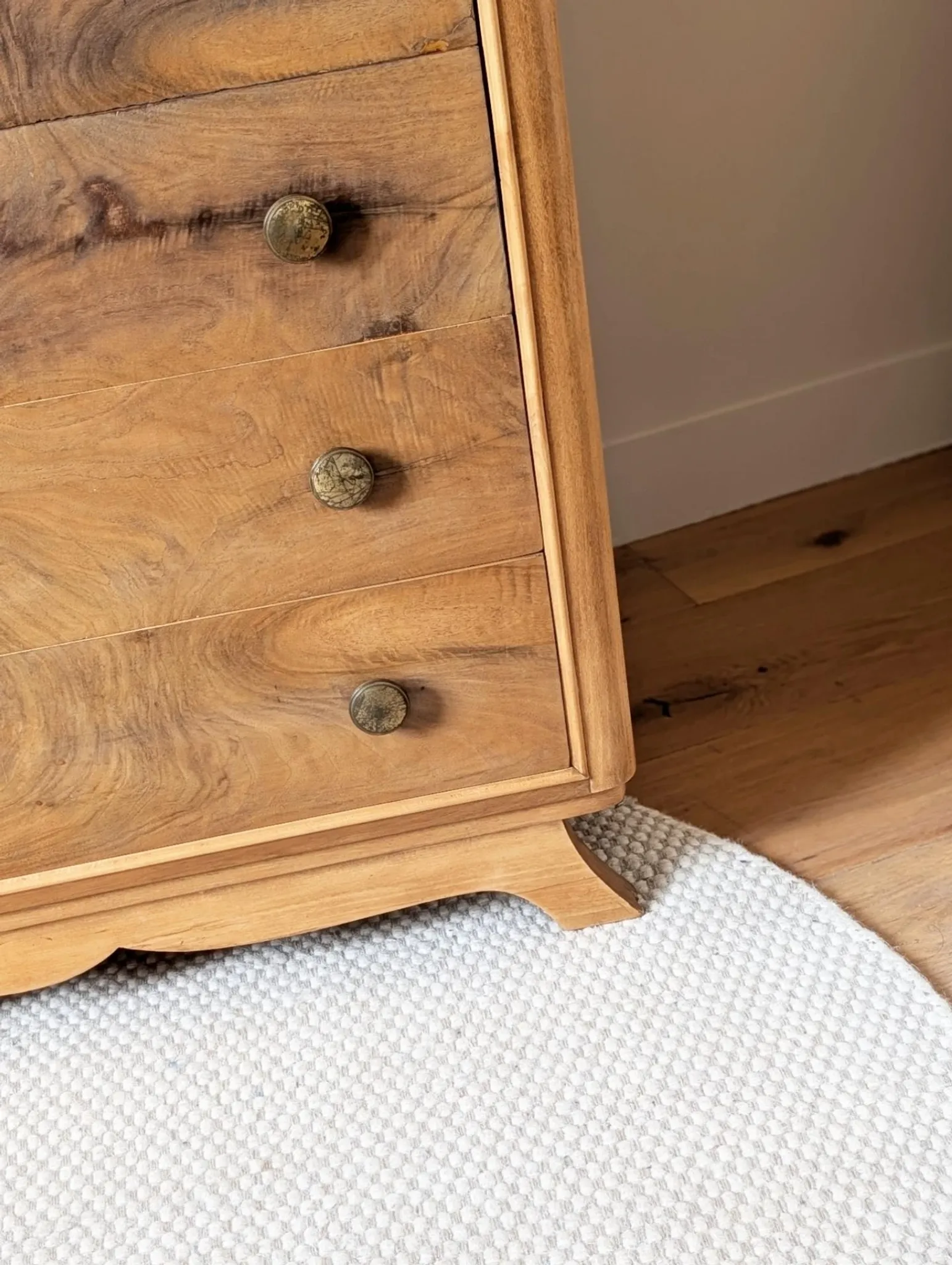 Commode Art Déco rénovée 