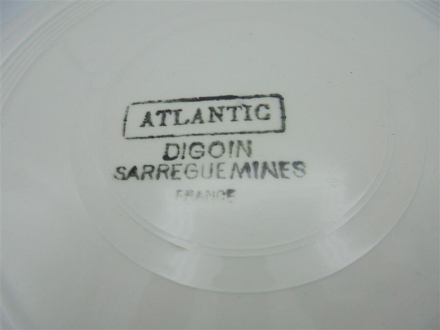 Service of 8 plates Digoin Sarreguemines