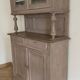Vaisselier ancien années 1930 en bois gris