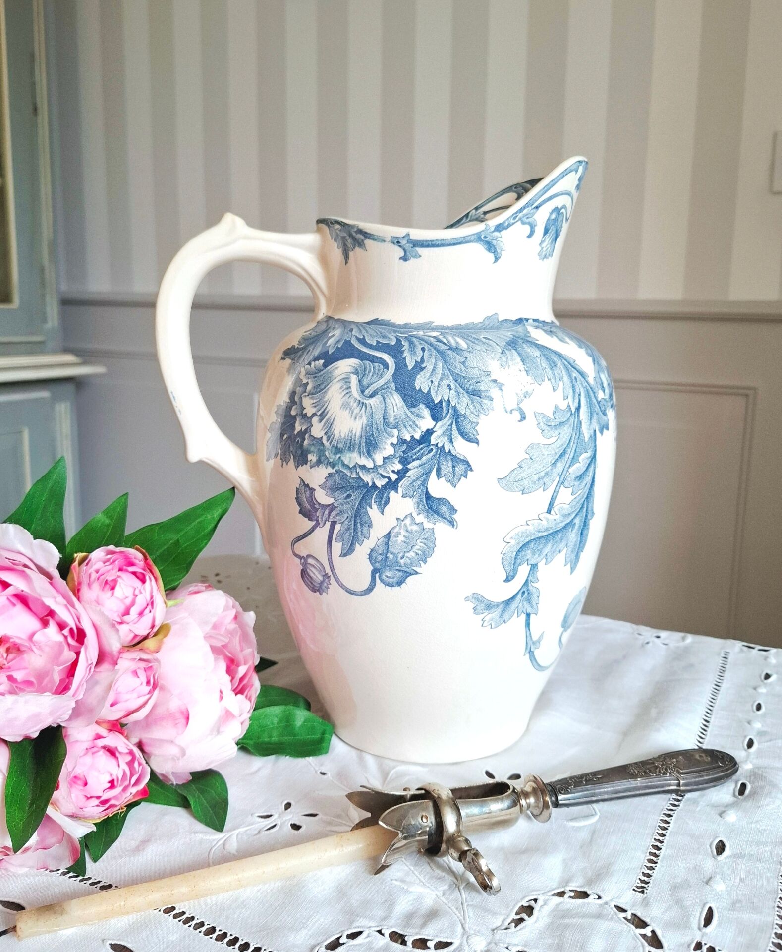 Old pitcher in ironstone faience Longwy