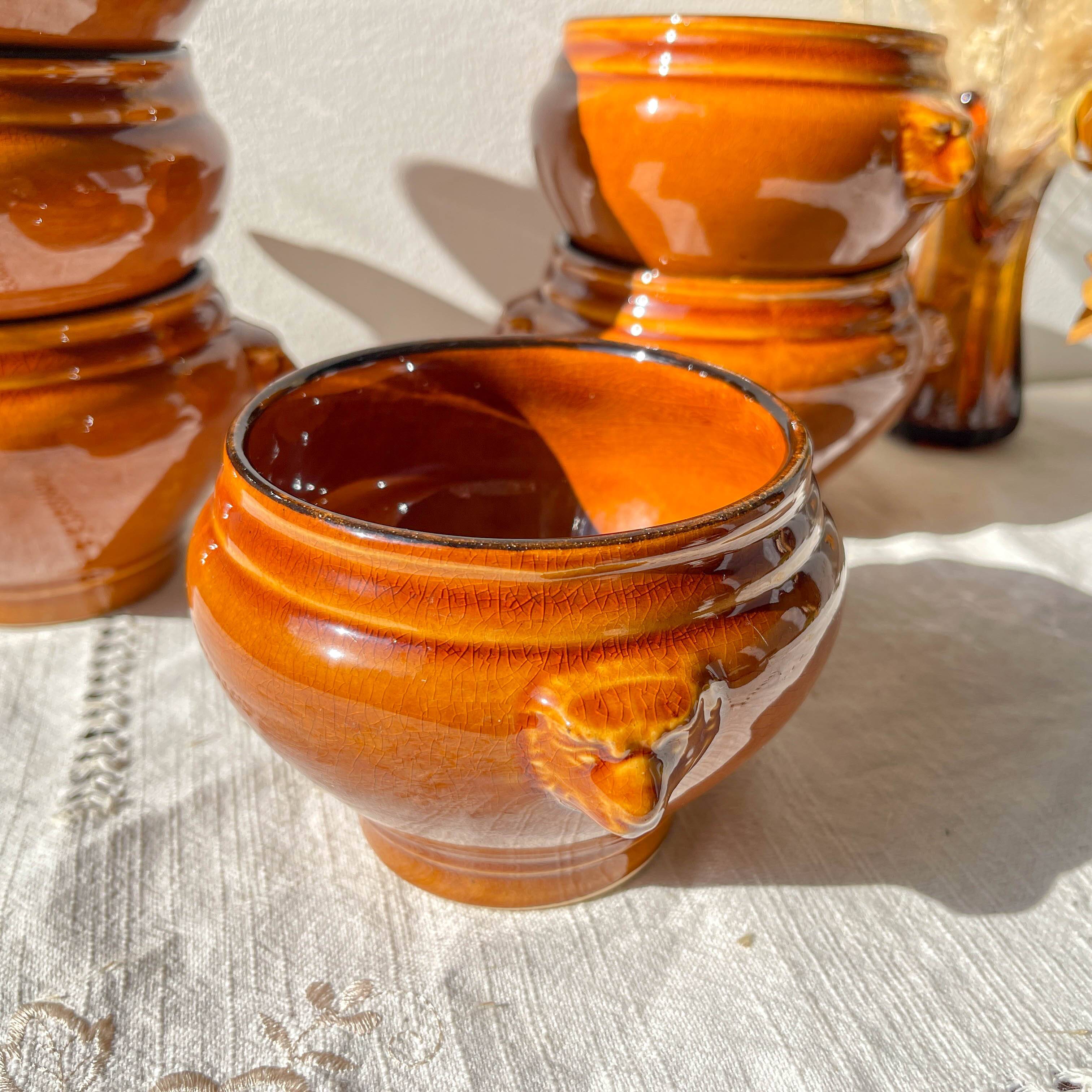 6 vintage ceramic lion head onion soup bowls in the Emile Henry style - honey and black, made in France - traditional elegance
