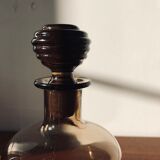 Carafe en verre fumé