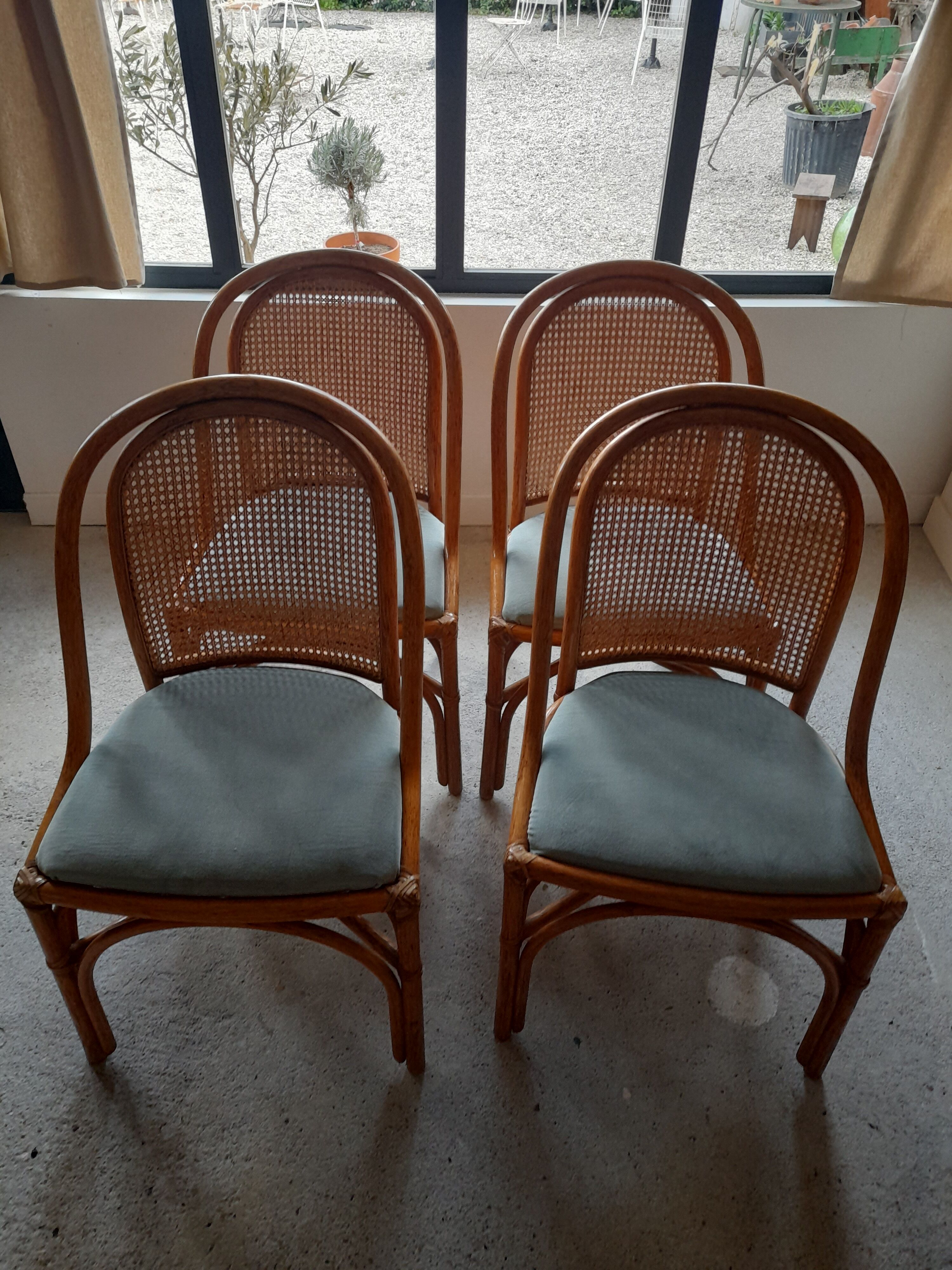 bistro chair