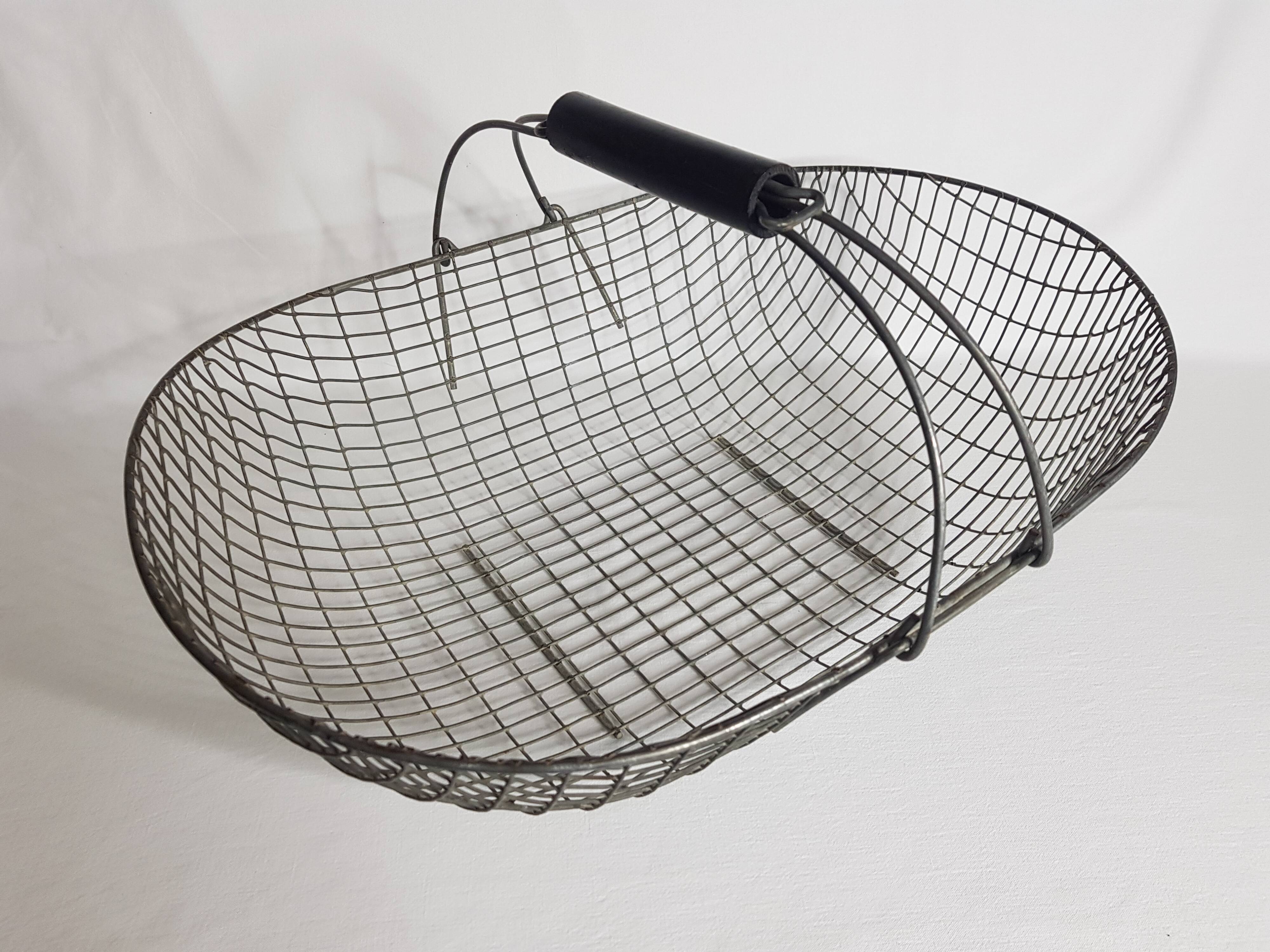 Panier de récolte grillagé en métal