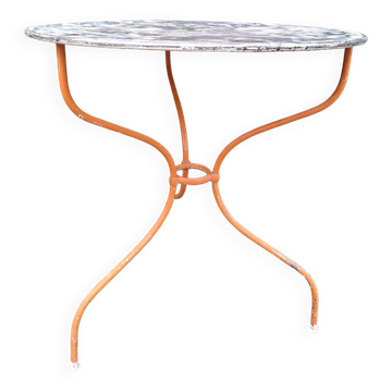 Iron table