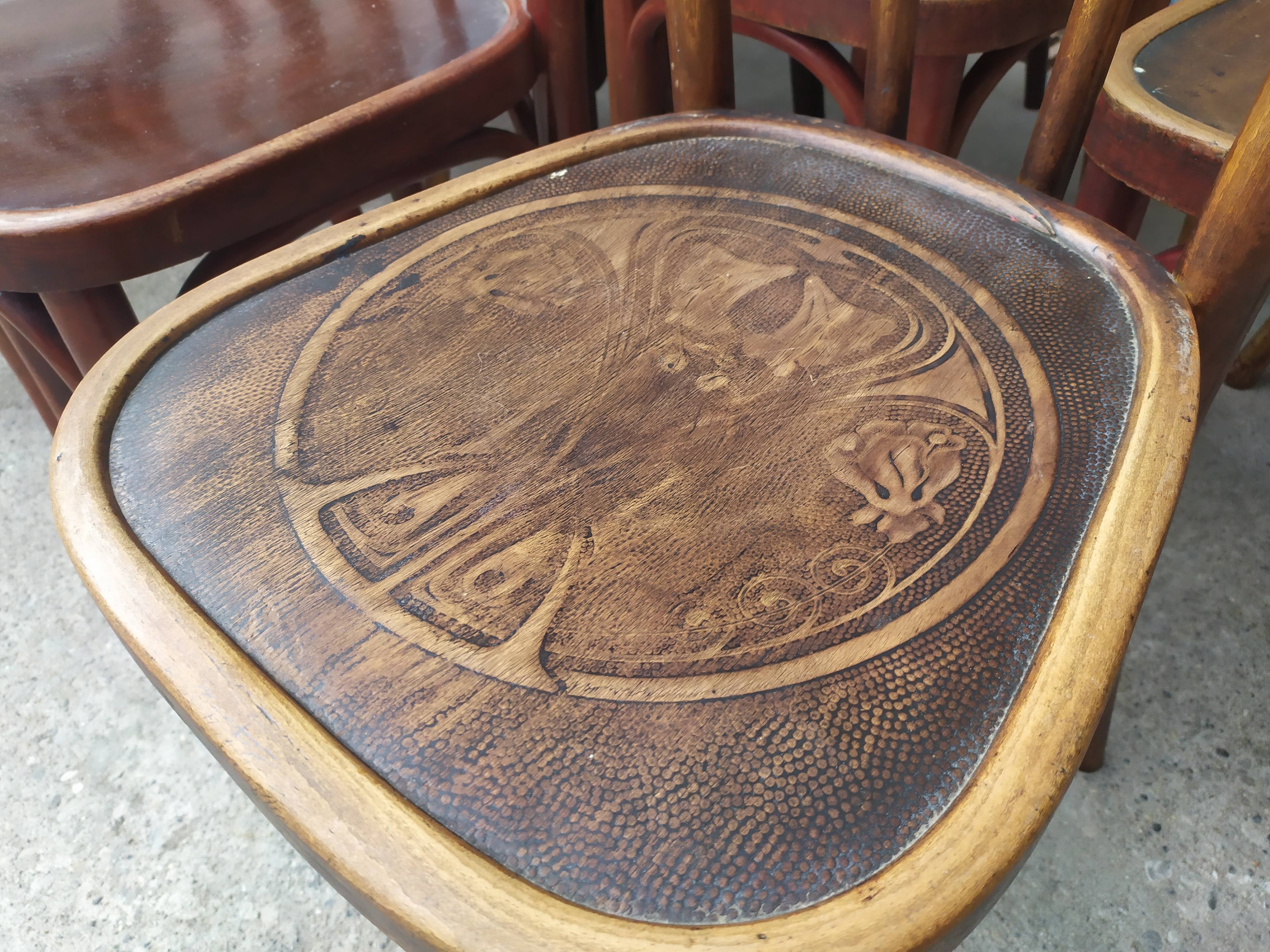 Lot de 16 chaises bistrot