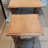 Air-glued solid wood nesting table