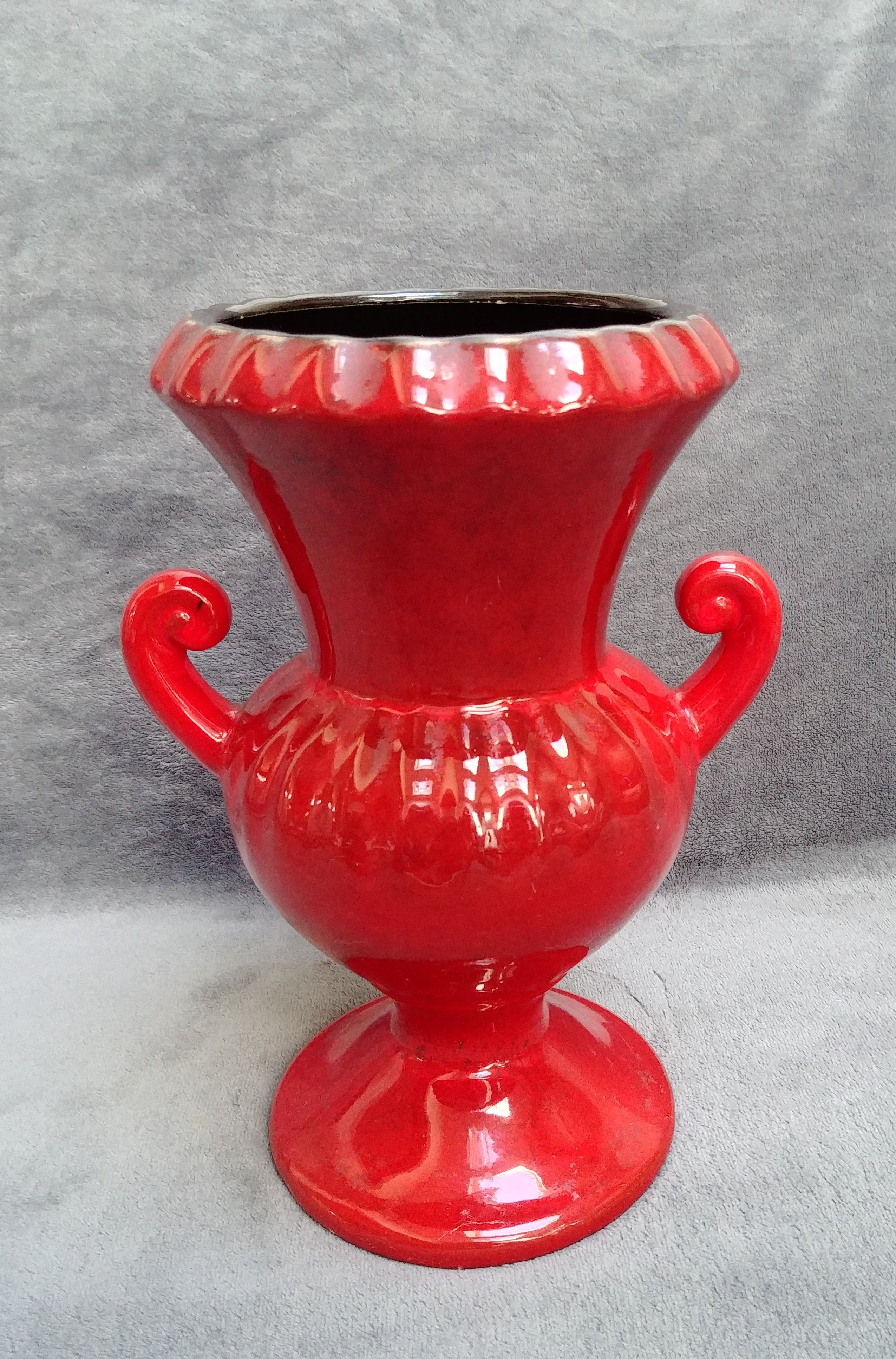 Very pretty red ceramic vase with black highlights with two handles