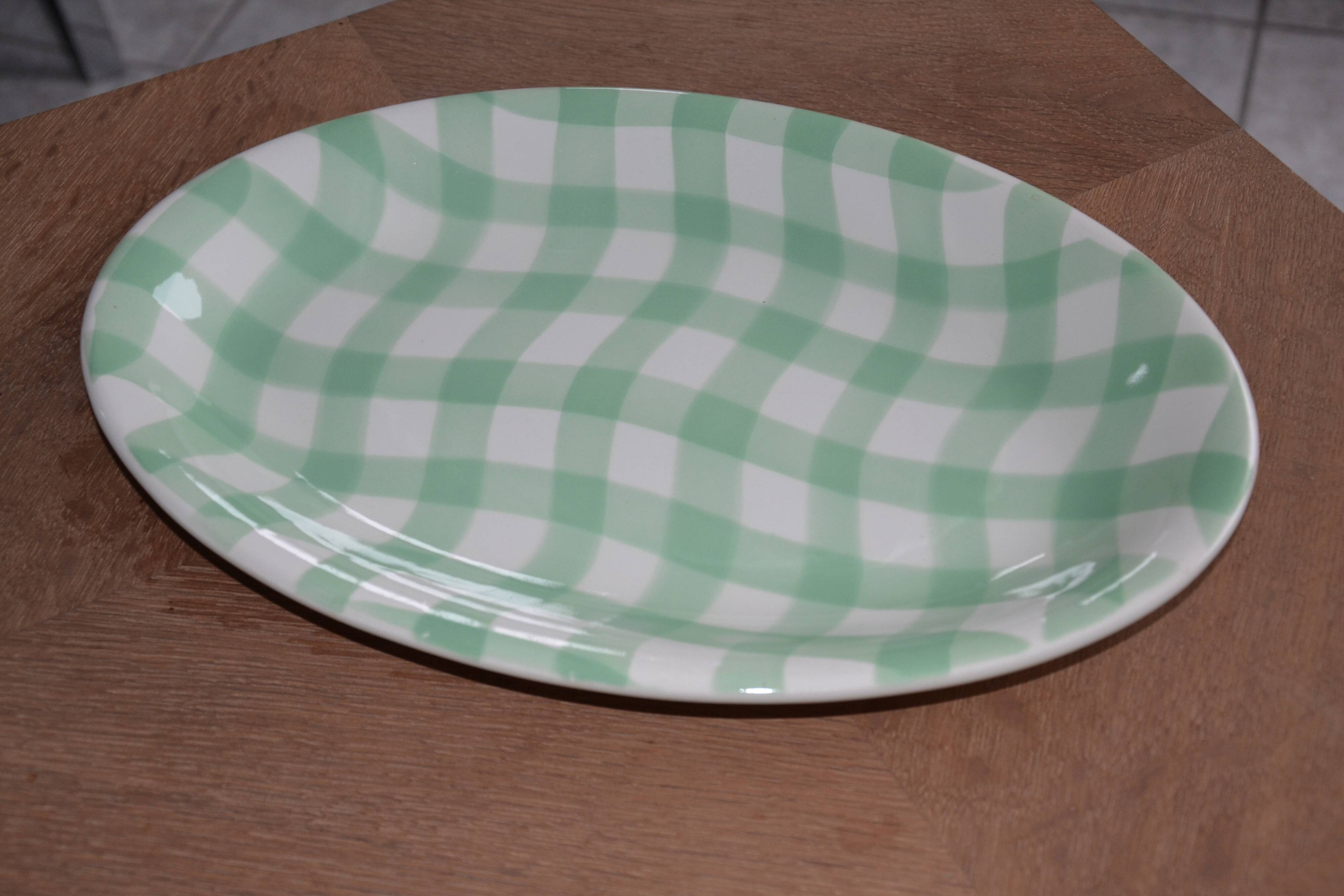 Oval salt dish, green Croisette model