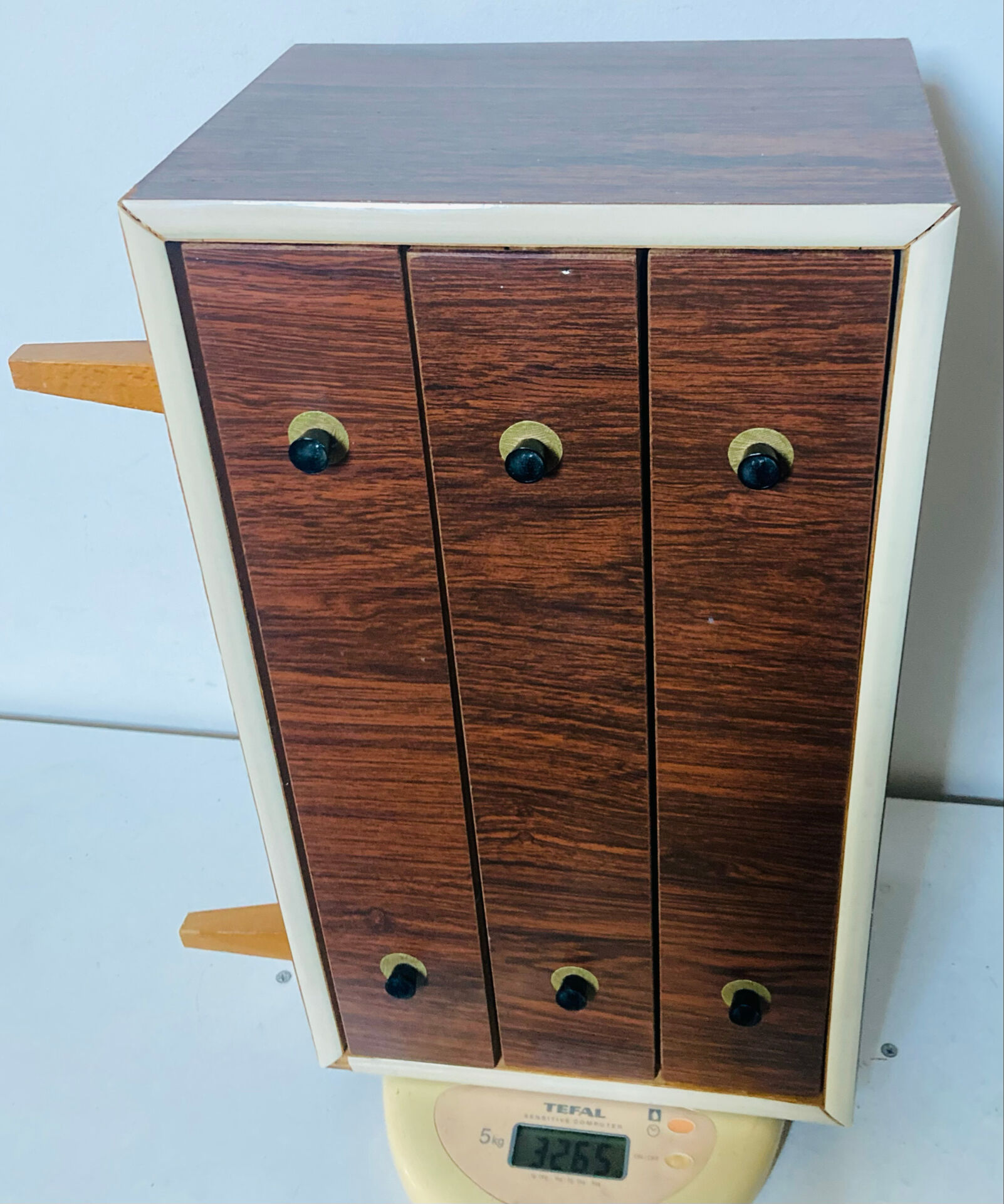 Children's commode, doll or mastery from the 1960s mahogany veneer.
