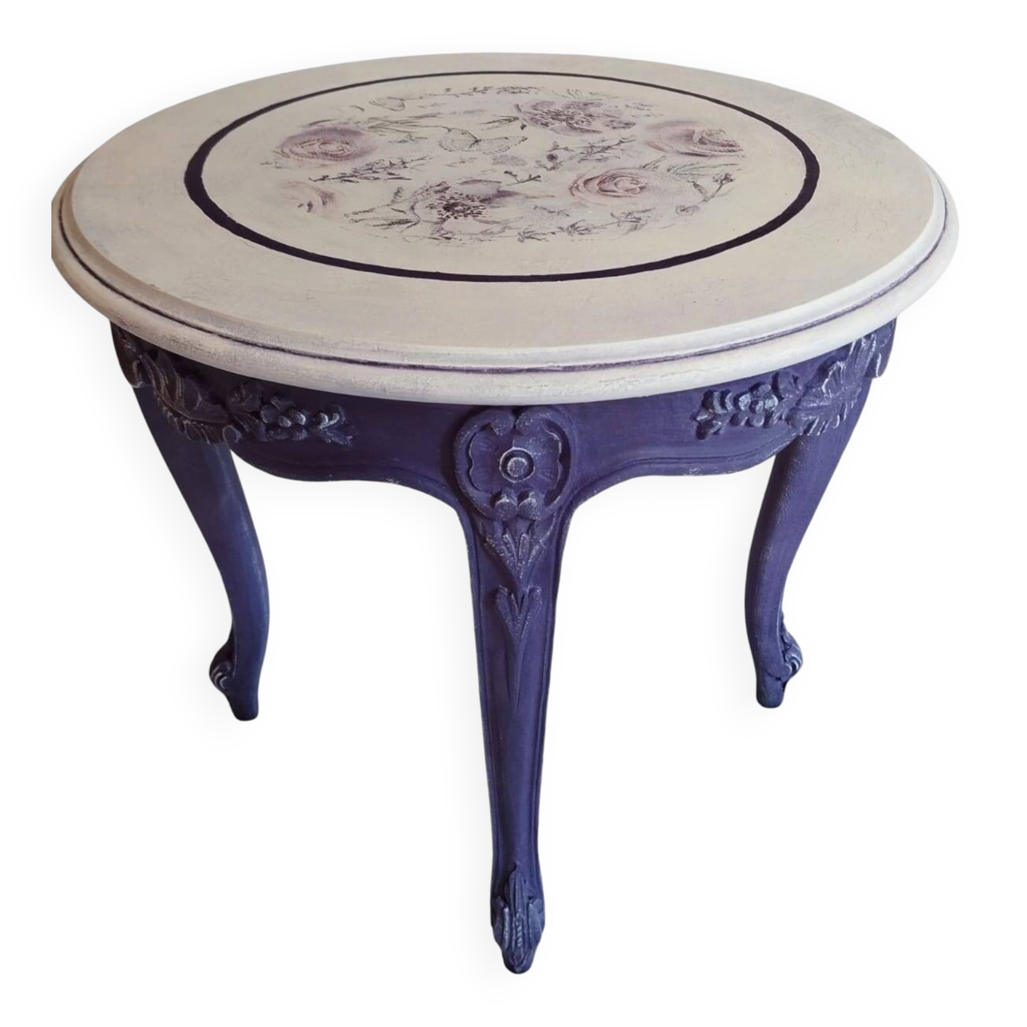 table ronde violette décorée à la main