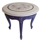 table ronde violette décorée à la main