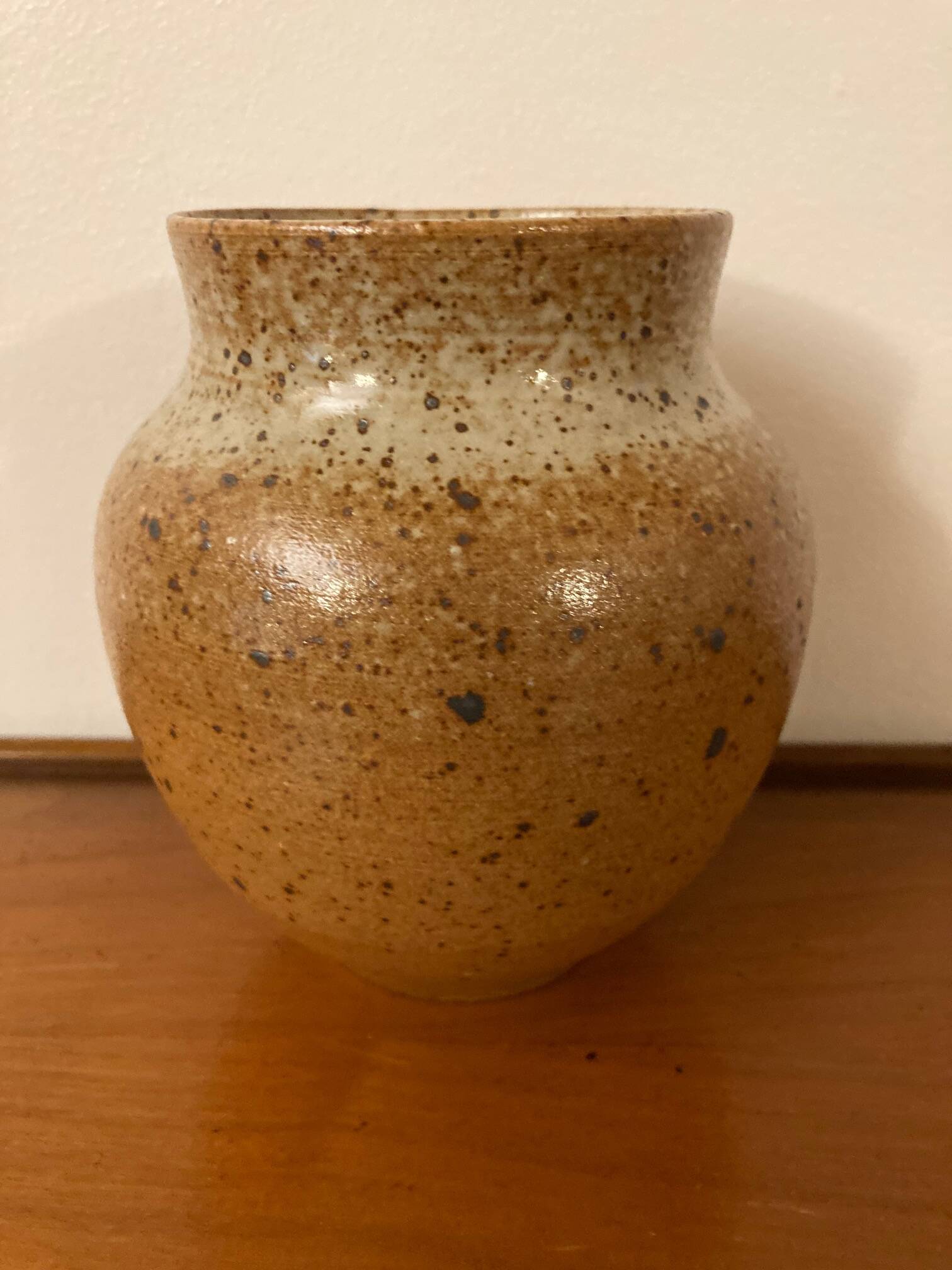 Vase en fine terre cuite