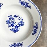 St Amand round hollow dish in blue earthenware
