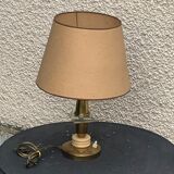 Lampe à poser en  métal doré, bakélite et plexiglas ancienne