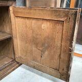 Library - Old patina showcase