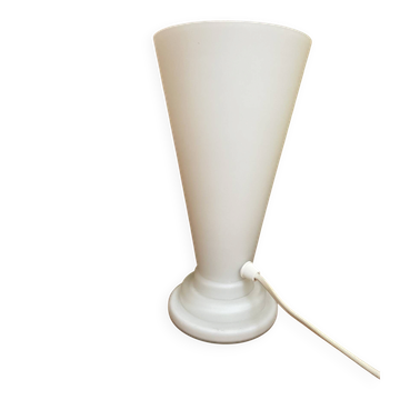 Lampe à poser en opaline Art déco