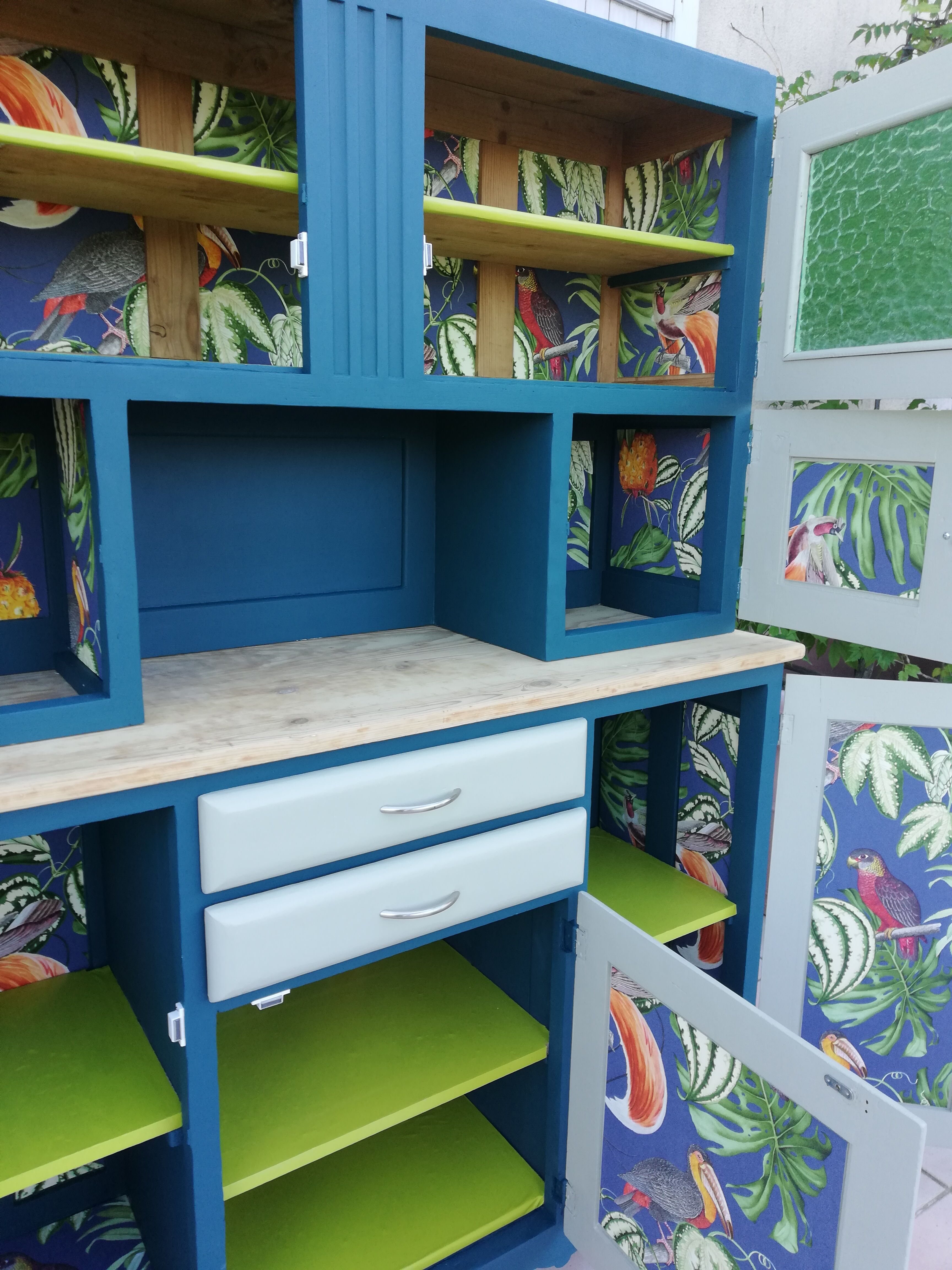 Buffet MADO of the years 50