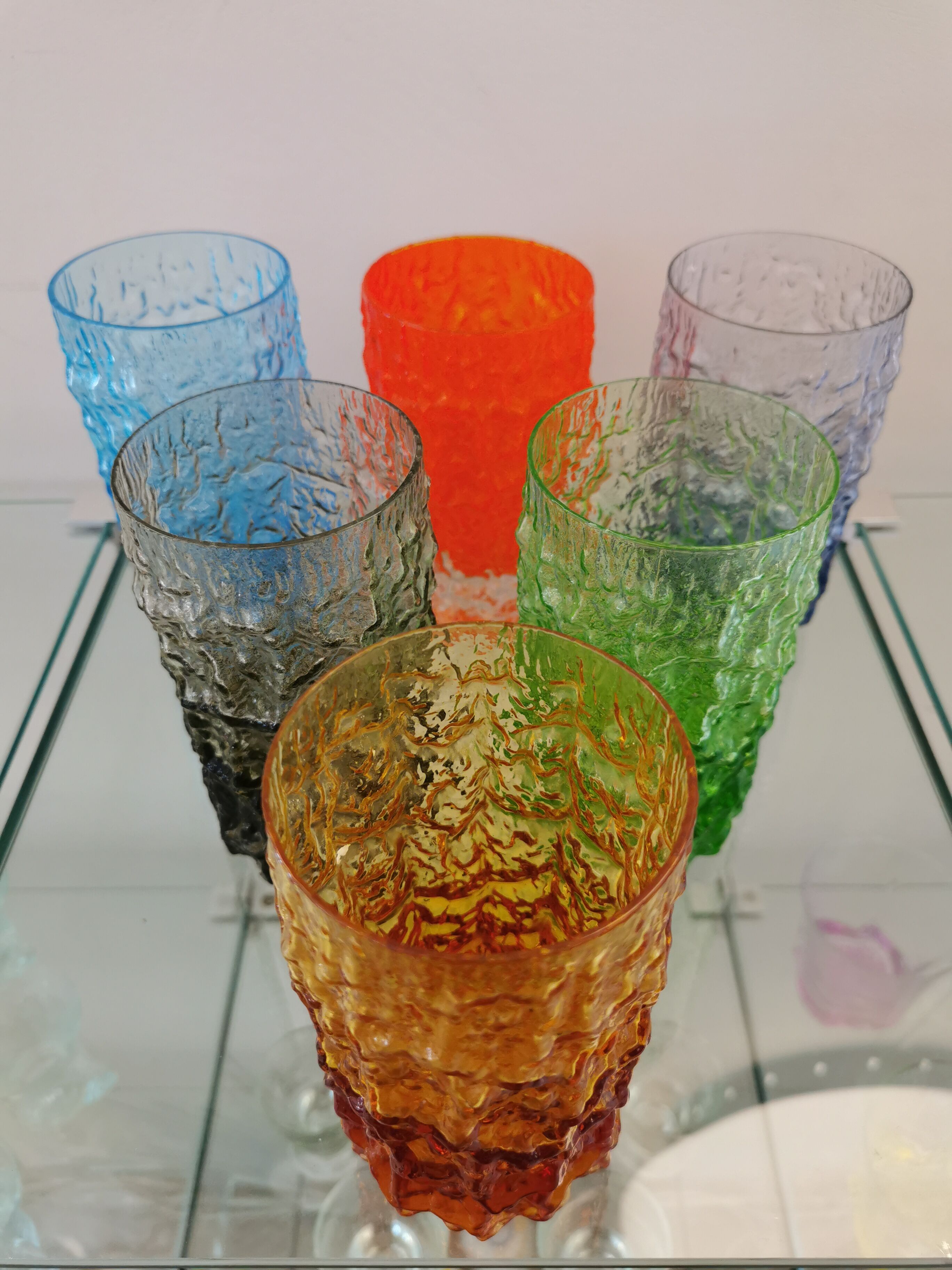 Service of 6 glasses by Geoffrey Baxter by Whitefriars, England 1960