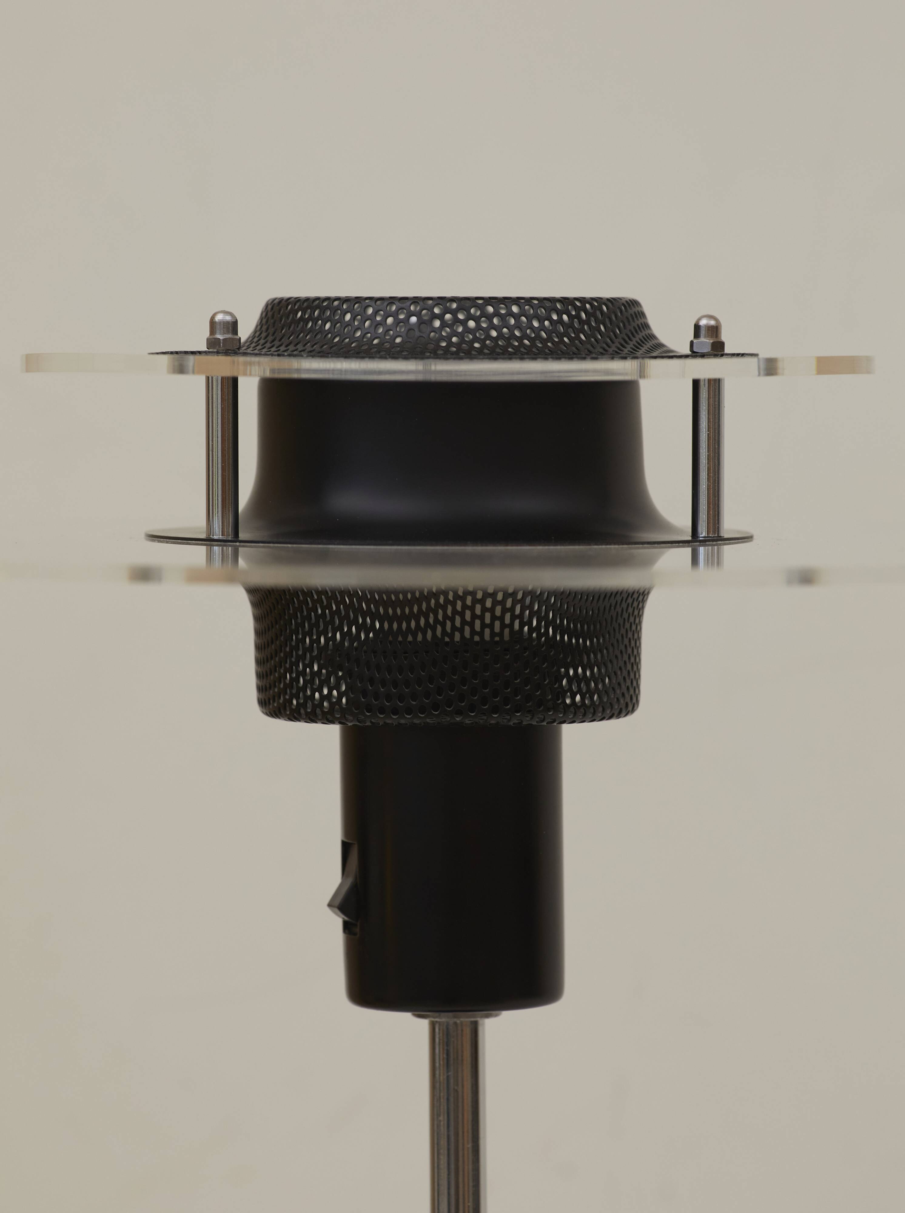 Postmodern lamp in metal and plexiglass Cirkel vintage Ikea 1990