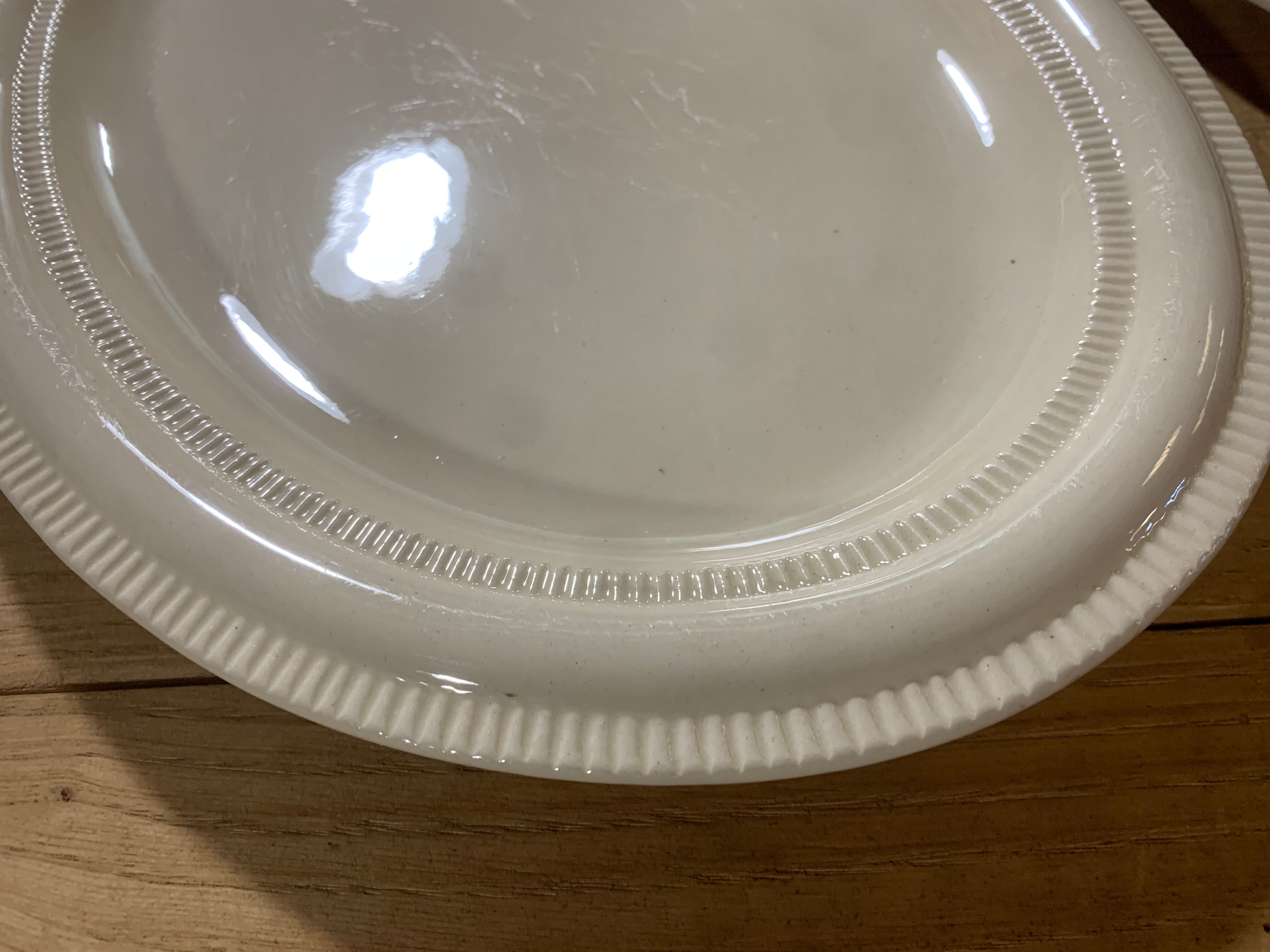 2 oval dishes marked boch Frères La Louvière Belgian