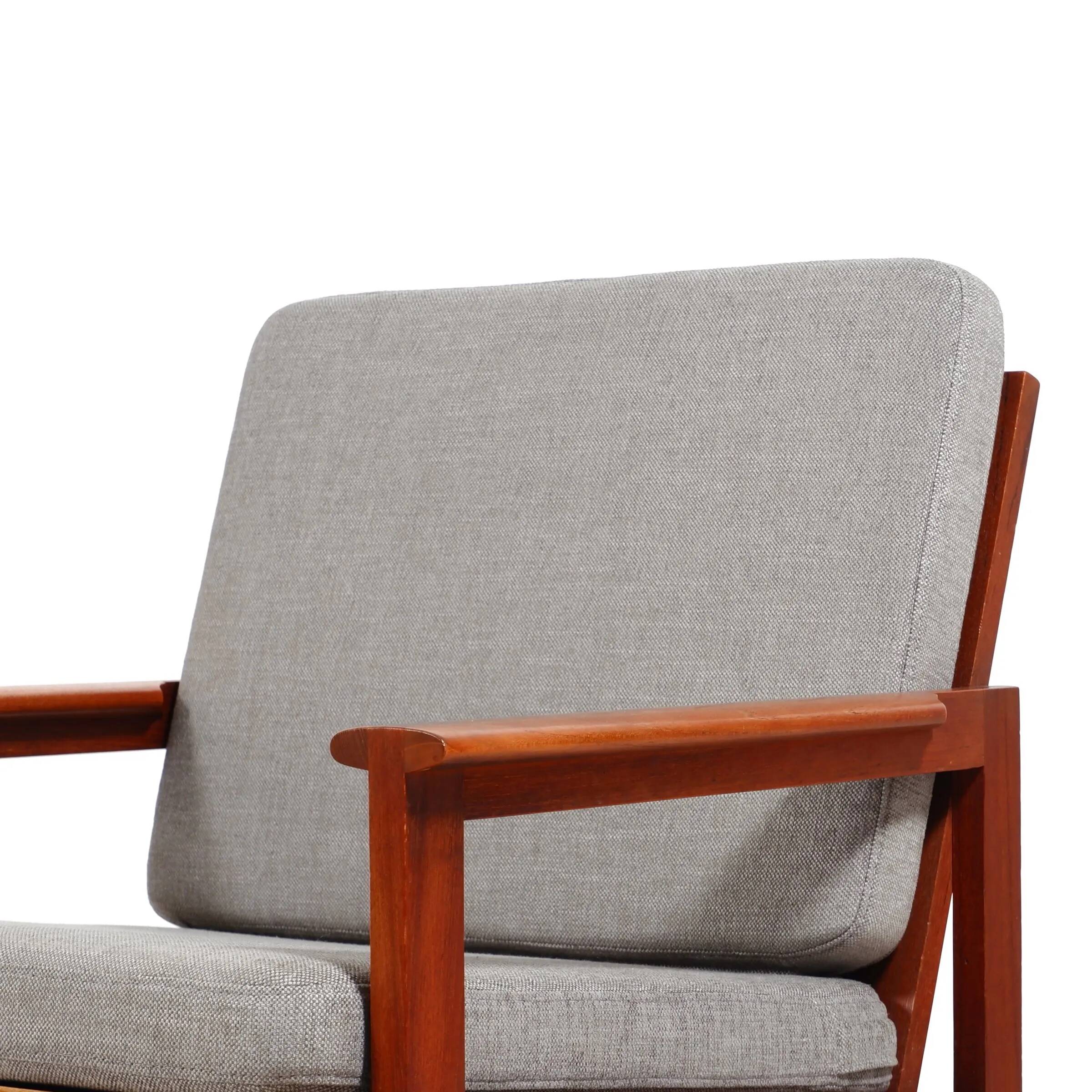 2 fauteuils "Capella" par Illum Wikkelsø pour Niels Eilersen