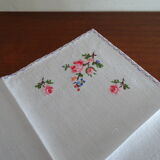 Openwork tablecloth and 8 assorted napkins 230 x 165