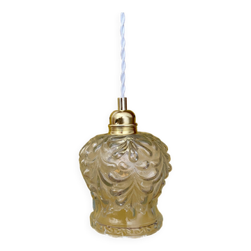 Suspension globe vintage en verre moulé
