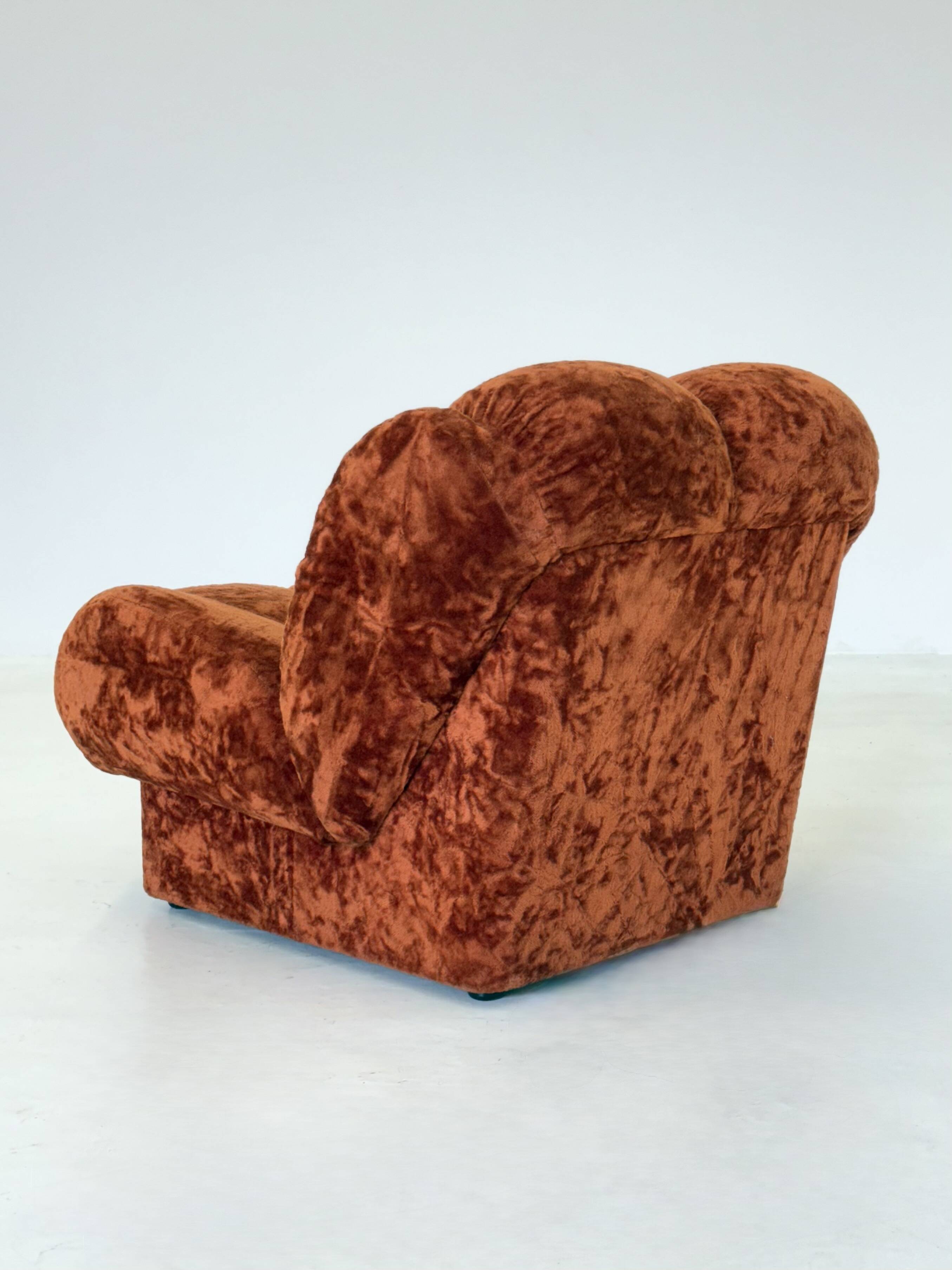 Vintage Italian Space Age armchairs in orange velvet