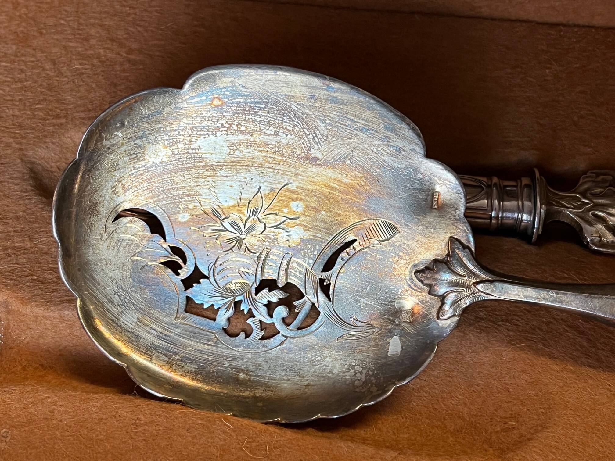 Art Deco important silver-plated metal cutlery set with wooden box Perrin early 20th century