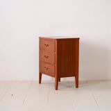 Commode en acajou avec poignées en métal