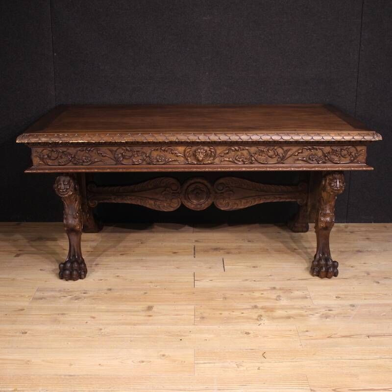 Great mid-20th-century Tuscan table