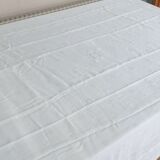 Old tablecloth with 6 towels