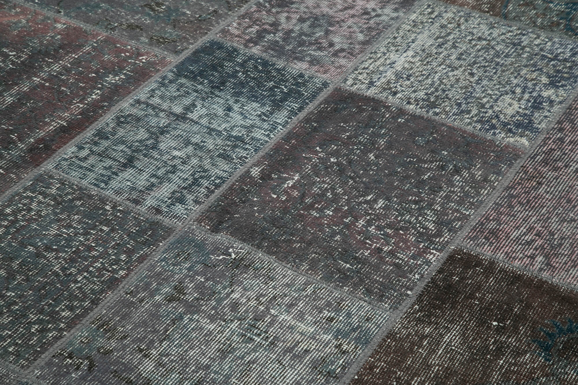 Handmade Oriental Contemporary 170 cm x 240 cm Grey Patchwork Carpet