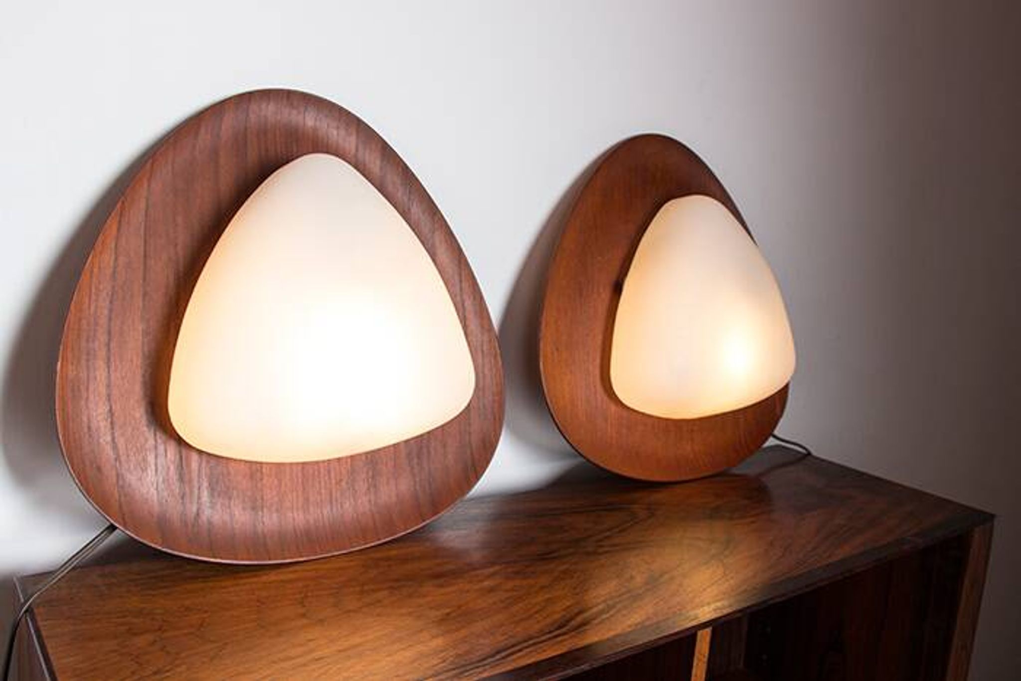 Pair of Italian teak and opaline wall lights by Goffredo Reggiani 1960.