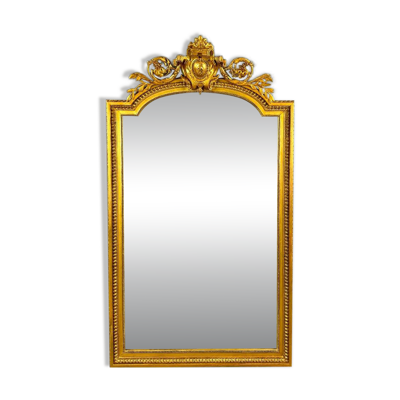 Grand miroir ancien en bois doré de style Louis XVI à fronton sculpté, XIXe