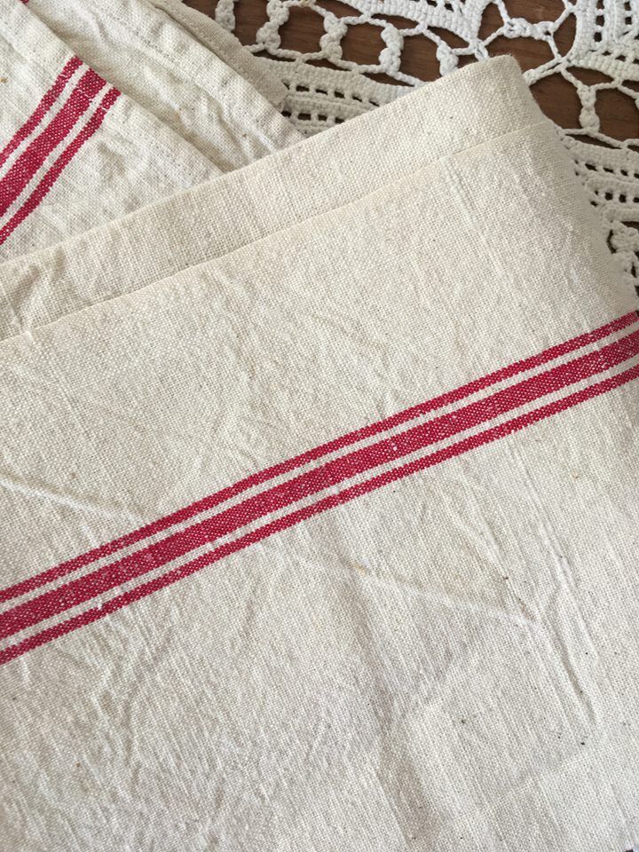 Set of 3 old cloths in thick linen