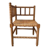 Vintage corner chair in turned oak and straw