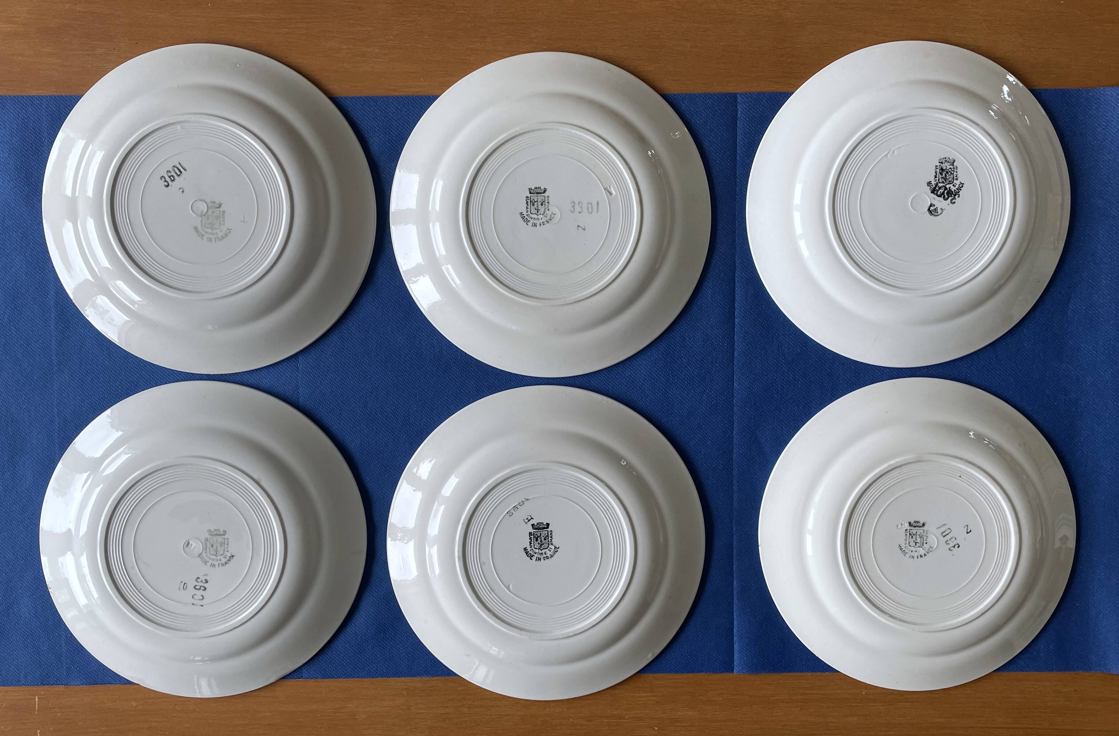 6 antique flat plates in Saint-Amand earthenware (Nord)