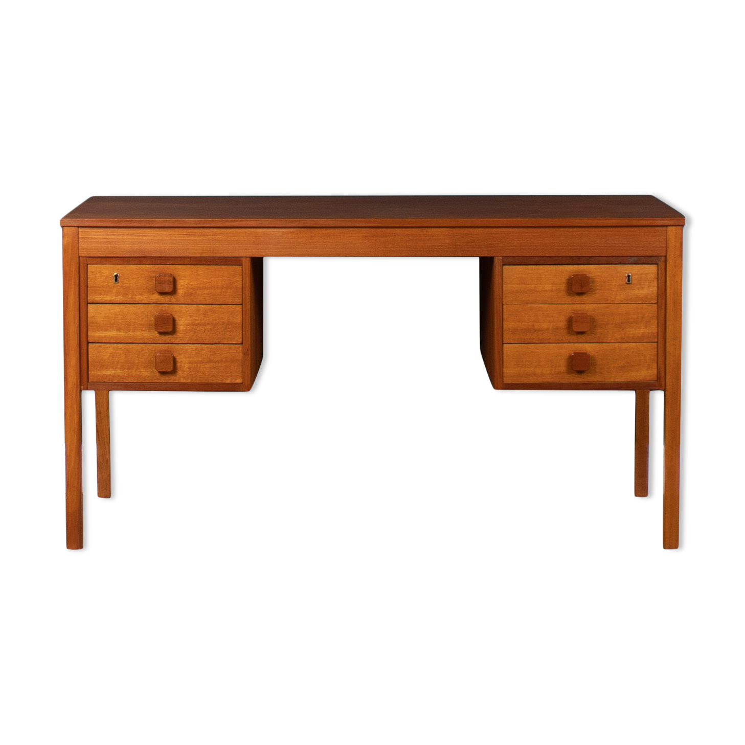 Bureau rétro des années 1960 danois en teak par Domino Mobler