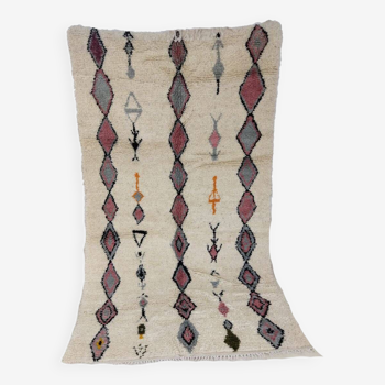Handmade moroccan berber rug 250 x 146 cm