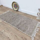 Handmade wool Berber rug 138x63 cm