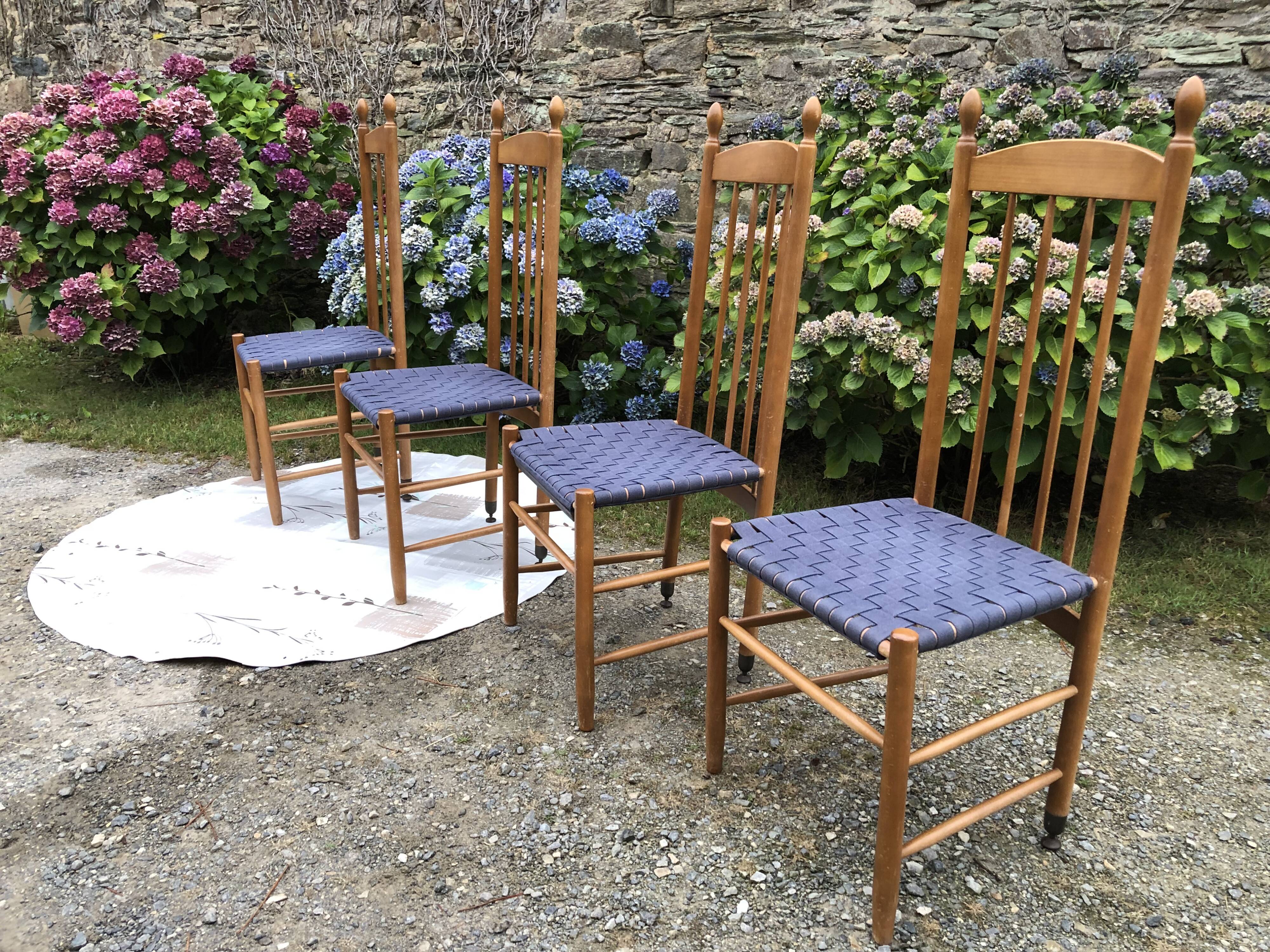 4 vintage Roche Bobois chairs from the 80s in beech with woven seats in blue fabric.