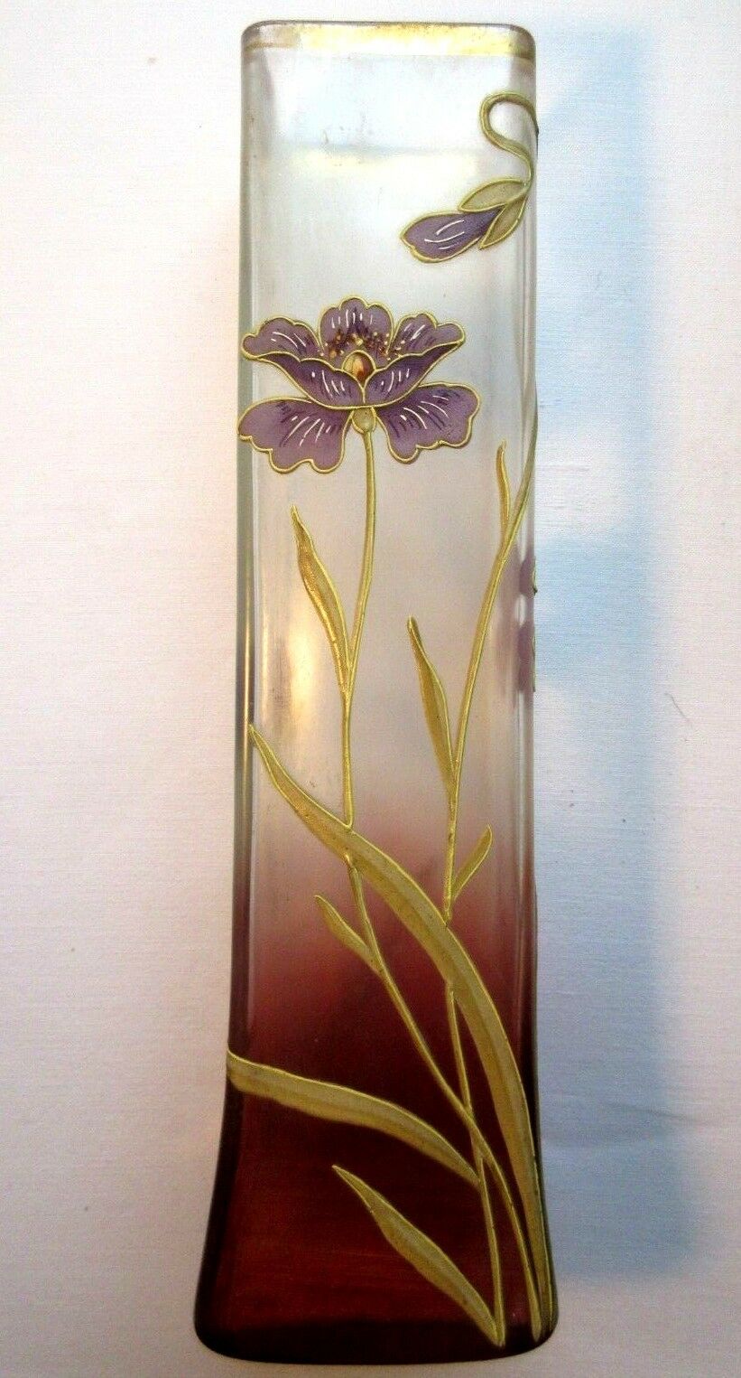 Square and high vase, degraded red, enamelled with art Nouveau stylized poppies