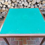 Foldable mahogany playtable