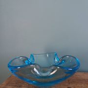 Murano turquoise blue glass trilobed empty pocket ashtray