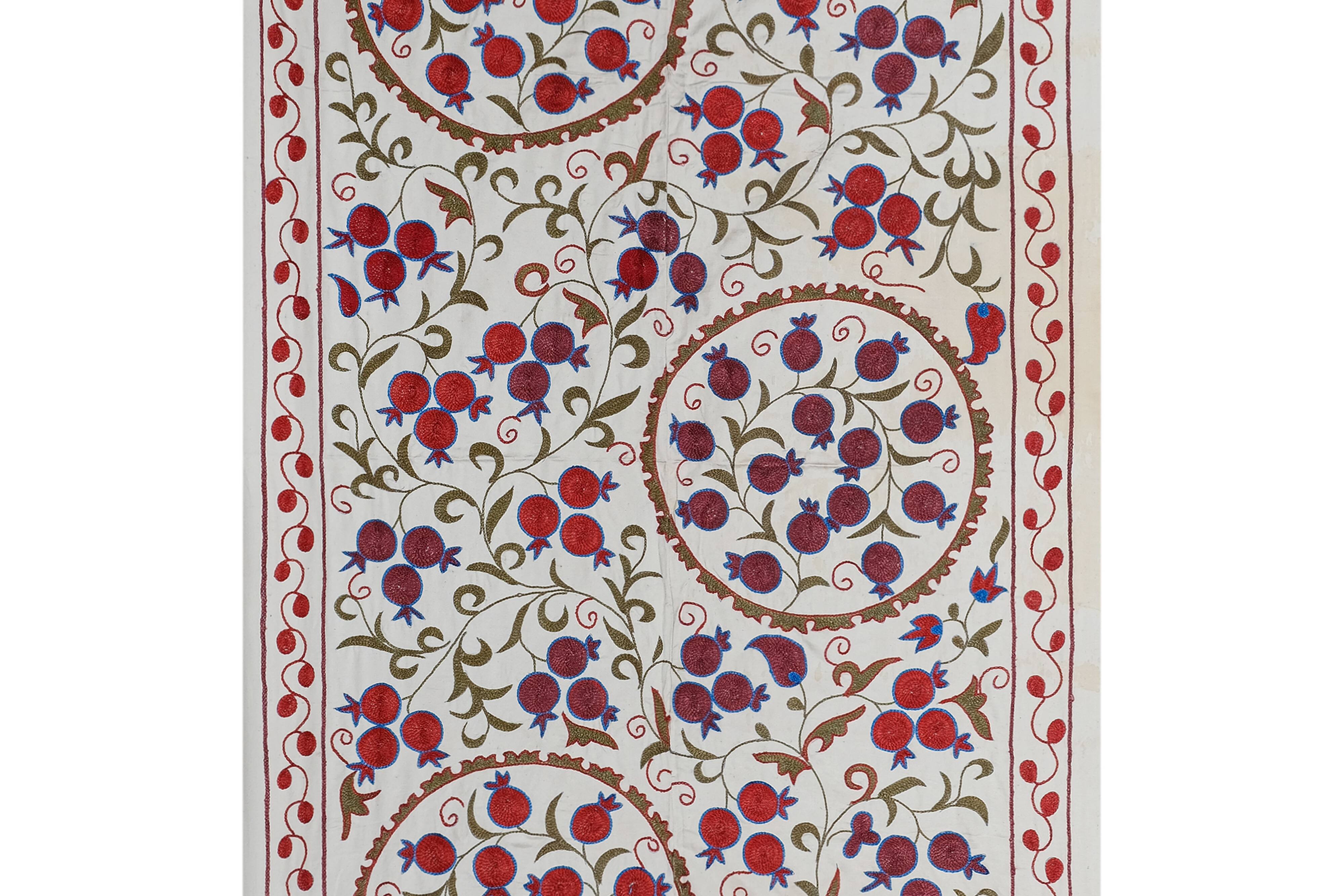 Hand knotted rug, vintage Turkish rug 108x186 cm