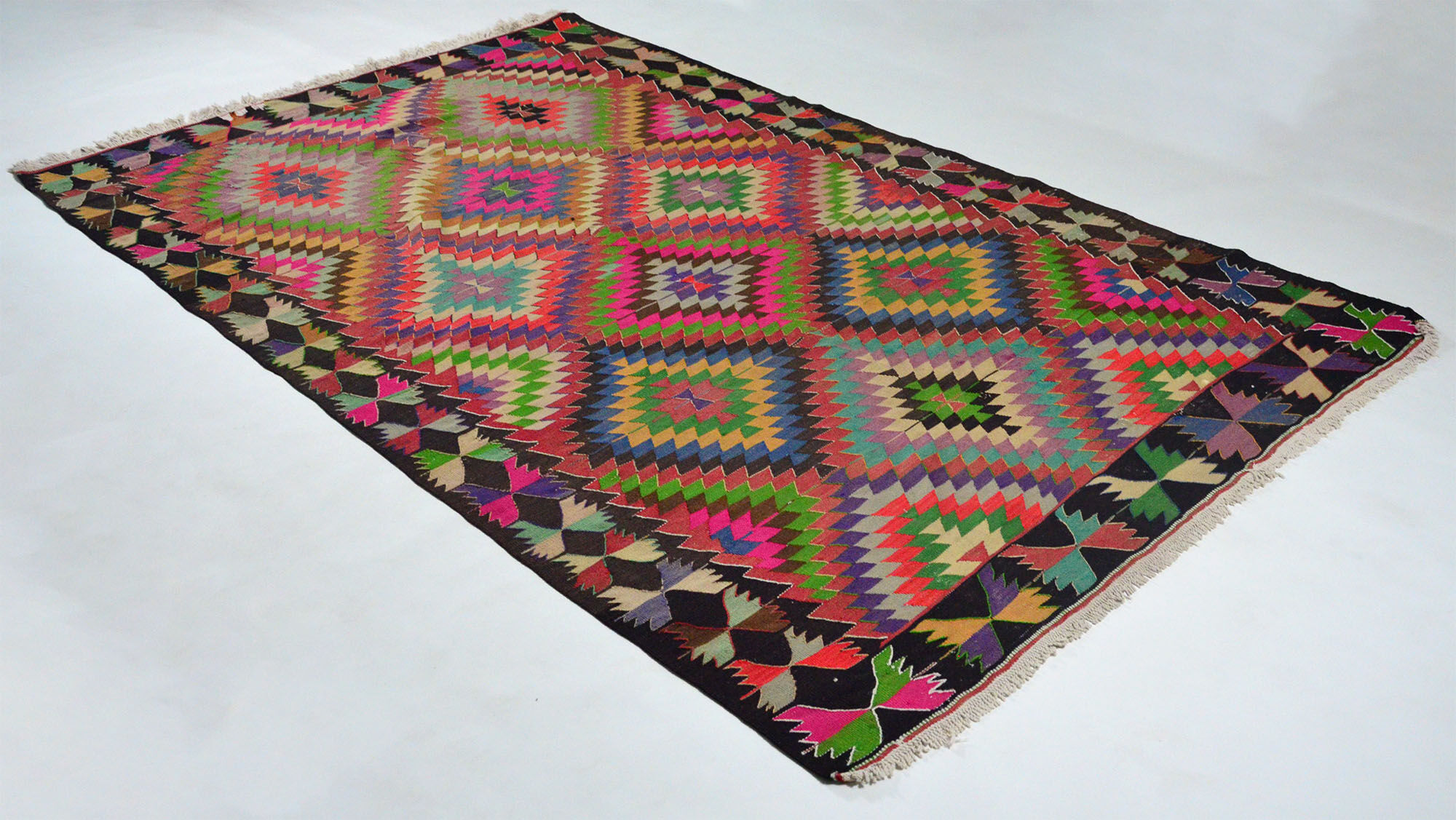 Anatolian handmade kilim rug 292 cm x 182 cm