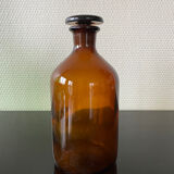 Apothecary bottle