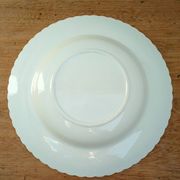 Serving dish flower pattern